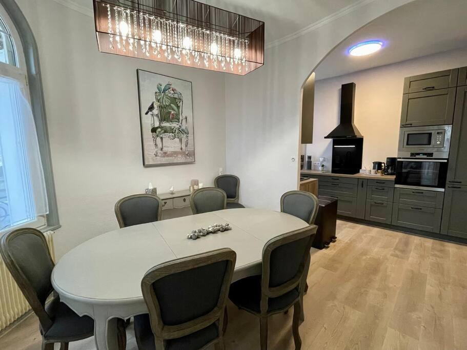 Suites Mana - La Perle Des Isles , Superbe Maison Art Deco Avec Balneotherapie Ретел Екстериор снимка